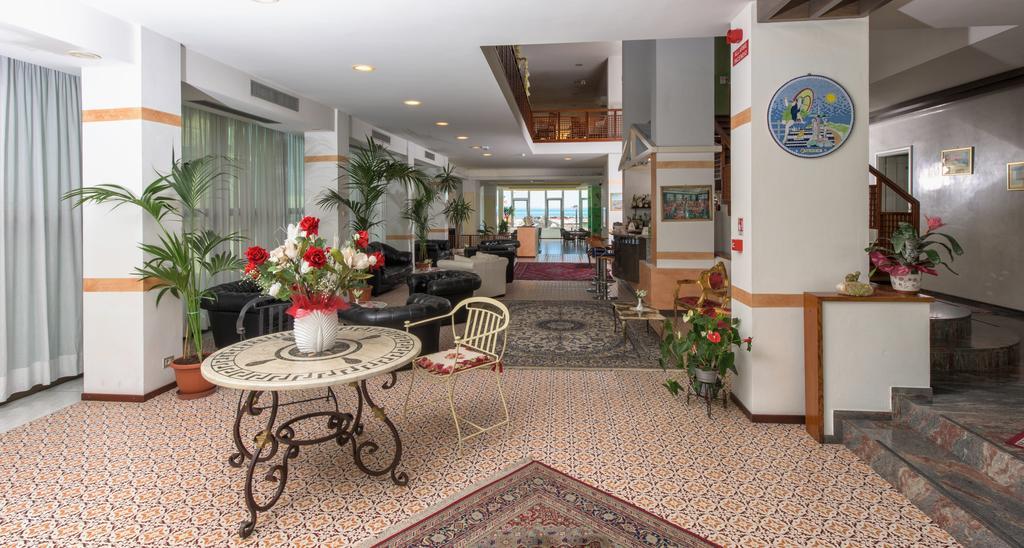 Hotel Napoleon Cattolica Dış mekan fotoğraf